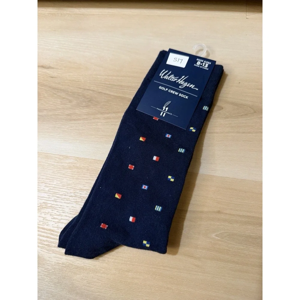 Walter Hagen Men's Large 1 Pack Crew Novelty Navy Nautical Flags Socks 8-13